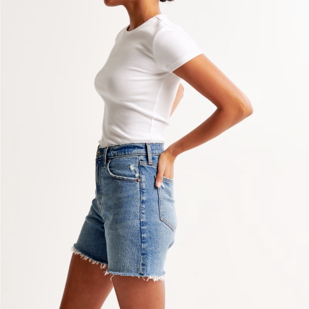 HIGH RISE DAD SHORTS